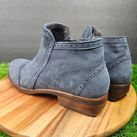 Naot Nefasi Boots Womens 10 EU 41 Blue Leather Ankle Booties Cap Toe Side Zip - Picture 4 of 12